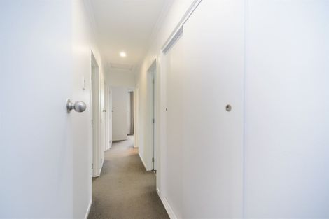 Photo of property in 77 Kaimanawa Street, Kelvin Grove, Palmerston North, 4414