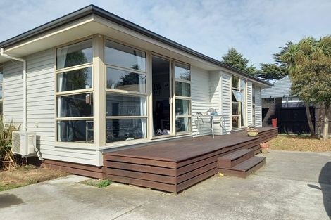 Photo of property in 10a Gregory Avenue, Islington, Christchurch, 8042