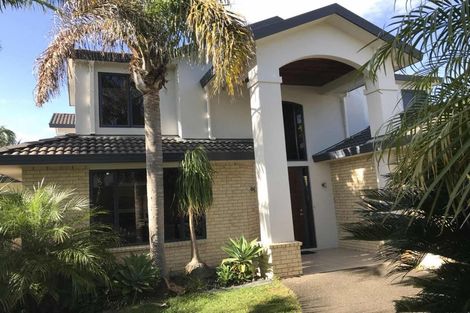 Photo of property in 88b Picasso Drive, West Harbour, Auckland, 0618