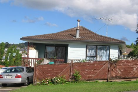 Photo of property in 202 Solar Road, Glen Eden, Auckland, 0602