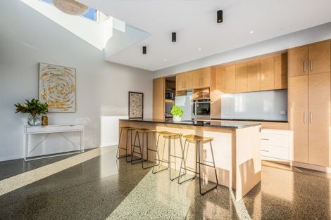 Photo of property in 10 Ihakara Arthur Lane, Aotea, Porirua, 5024