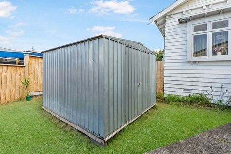 Photo of property in 2/70 Station Road, Papatoetoe, Auckland, 2025