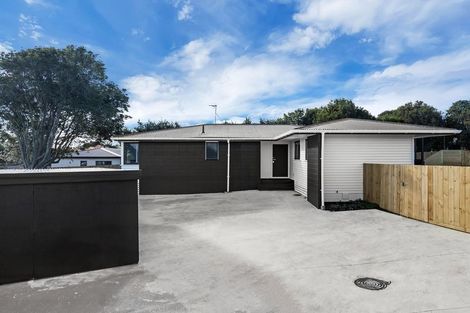 Photo of property in 16 Rata Street, Waiuku, 2123