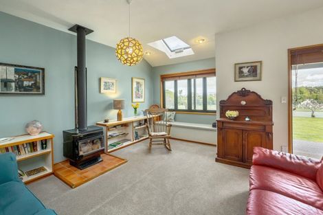 Photo of property in 620 Te Whiti Road, Te Whiti, Masterton, 5884