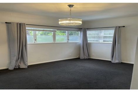 Photo of property in 265 Point Chevalier Road, Point Chevalier, Auckland, 1022