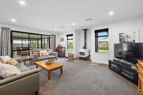 Photo of property in 15 Douglas Drive, Allenton, Ashburton, 7700