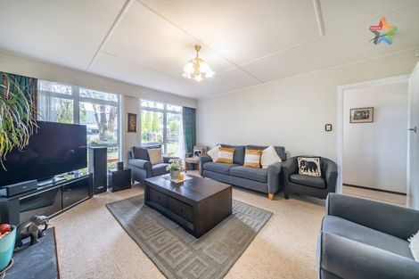 Photo of property in 60 Thomas Street, Stokes Valley, Lower Hutt, 5019