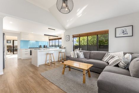 Photo of property in 1 Astronomer Place, Whitby, Porirua, 5024