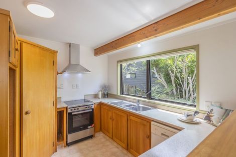 Photo of property in 6/406 East Coast Road, Sunnynook, Auckland, 0630