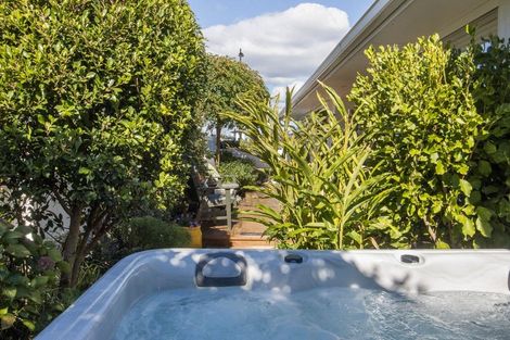 Photo of property in 29 Lakeside Terrace, Omokoroa, 3114