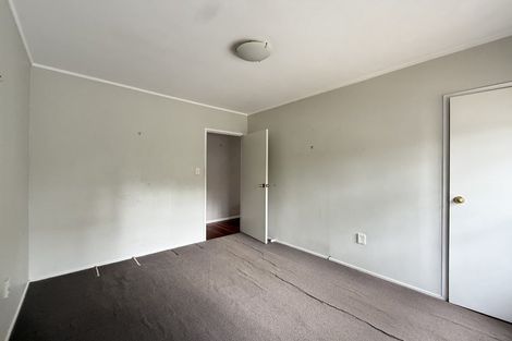 Photo of property in 607 Beach Road, Rothesay Bay, Auckland, 0630