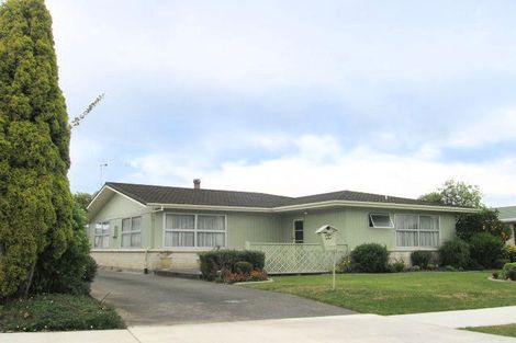 Photo of property in 32 Hammond Road, Taradale, Napier, 4112