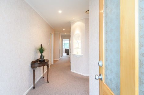 Photo of property in 28 Cedar Crescent, Feilding, 4702