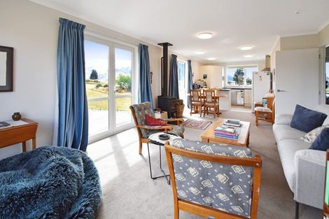 Photo of property in 51 Ohau Drive, Lake Ohau, Twizel, 9412