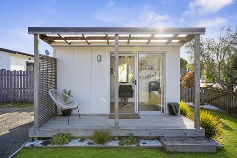 Photo of property in 111 Wattle Place, Whangamata, 3620