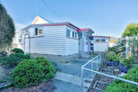 Photo of property in 22 Glenham School Road, Glenham, Wyndham, 9891