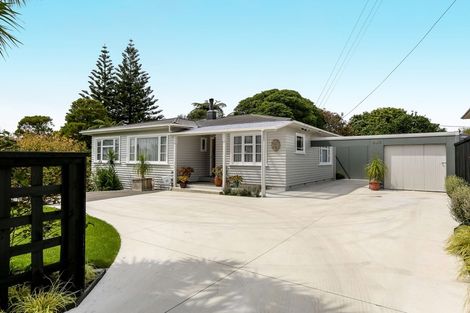 Photo of property in 65c Govett Avenue, Frankleigh Park, New Plymouth, 4310