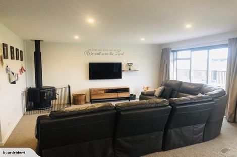 Photo of property in 11 Denton Street, Amberley, 7410