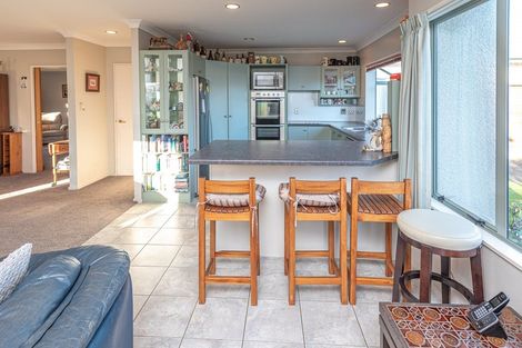 Photo of property in 6 Holdsworth Drive, Otamatea, Whanganui, 4500