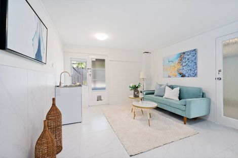 Photo of property in 14b Waimumu Road, Massey, Auckland, 0614