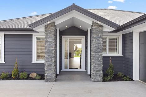 Photo of property in 2 Syme Rise, Patumahoe, 2679