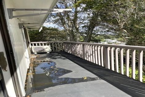 Photo of property in 62 Tio Tio Road, Miramar, Wellington, 6022
