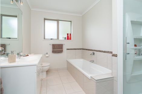 Photo of property in 17 Kedge Drive, Mangawhai, 0505