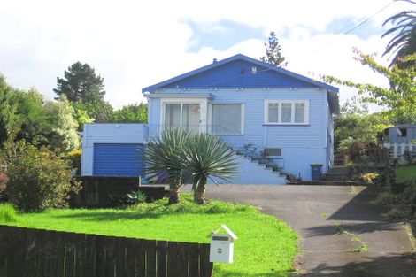 Photo of property in 8 Tahi Terrace, Glen Eden, Auckland, 0602