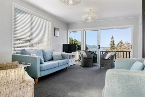 Photo of property in 784 Acacia Bay Road, Acacia Bay, Taupo, 3330