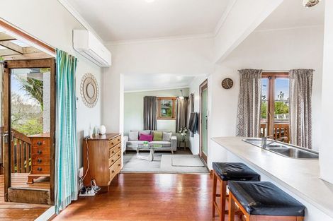 Photo of property in 1/27 Withers Road, Glen Eden, Auckland, 0602