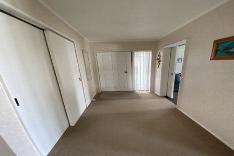 Photo of property in 24 Graham Street, Eltham, 4322