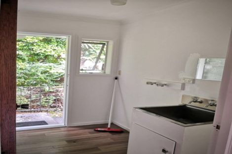 Photo of property in 1/454 East Coast Road, Windsor Park, Auckland, 0630