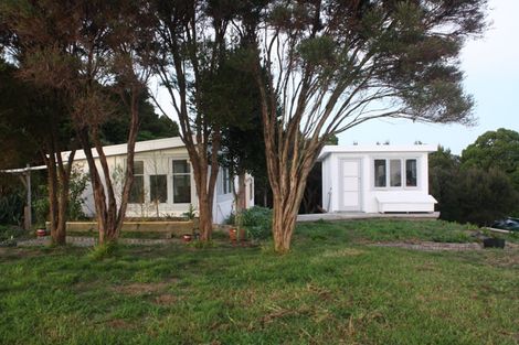 Photo of property in 169 Te Toiroa Road, Ngunguru, Whangarei, 0173