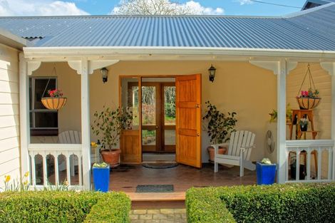 Photo of property in 1661 North Eyre Road, West Eyreton, Rangiora, 7475