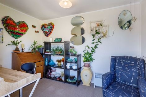 Photo of property in 537 Richmond Road, Lepperton, New Plymouth, 4373