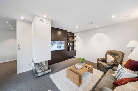 Photo of property in 4 Yelverton Place, Huntsbury, Christchurch, 8022