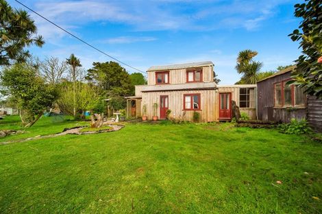 Photo of property in 593 Auroa Road, Auroa, Hawera, 4678