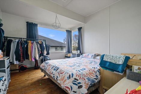 Photo of property in 181 Bowhill Road, New Brighton, Christchurch, 8083