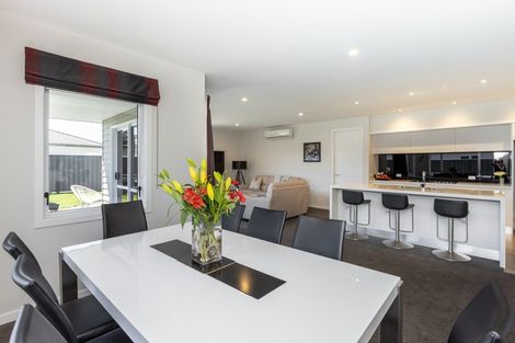 Photo of property in 38 Kapiti Drive, Poraiti, Napier, 4112