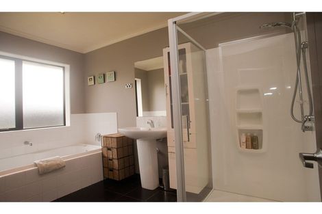 Photo of property in 5 Bridgewater Lane, Stoke, Nelson, 7011