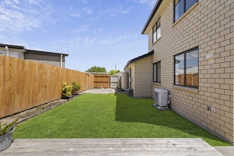 Photo of property in 1 Sauterne Road, Kumeu, 0810
