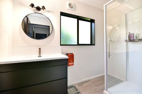 Photo of property in 330 Wainui Road, Wainui, Silverdale, 0992