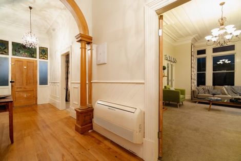 Photo of property in 73 Royal Crescent, Saint Kilda, Dunedin, 9012