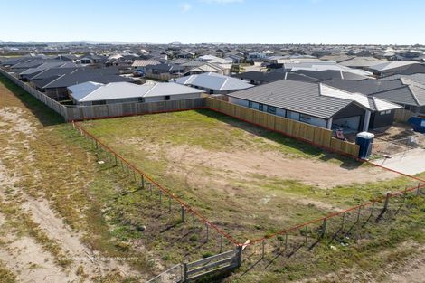 Photo of property in 24 Bill Miller Drive, Papamoa, 3118