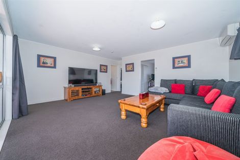 Photo of property in 56c Weston Avenue, Roslyn, Palmerston North, 4414
