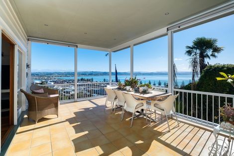 Photo of property in 26a Roslyn Road, Bluff Hill, Napier, 4110