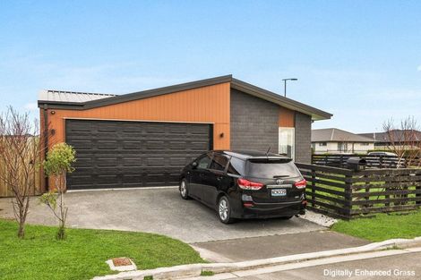 Photo of property in 25 Arabella Crescent, Yaldhurst, Christchurch, 8042