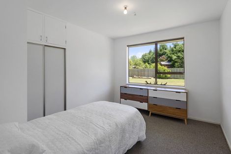 Photo of property in 16 Torlesse Crescent, Darfield, 7510