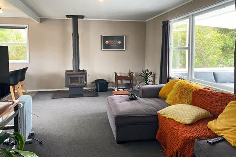 Photo of property in 17 Pakiri Road, Leigh, Warkworth, 0985