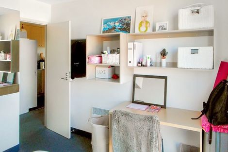 Photo of property in Hanson House, 11a/27 Hanson Street, Mount Cook, Wellington, 6021